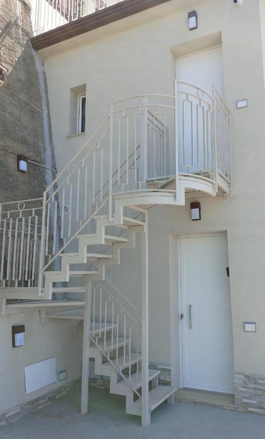 הוילה קסטלמולה Casa Mylai מראה חיצוני תמונה